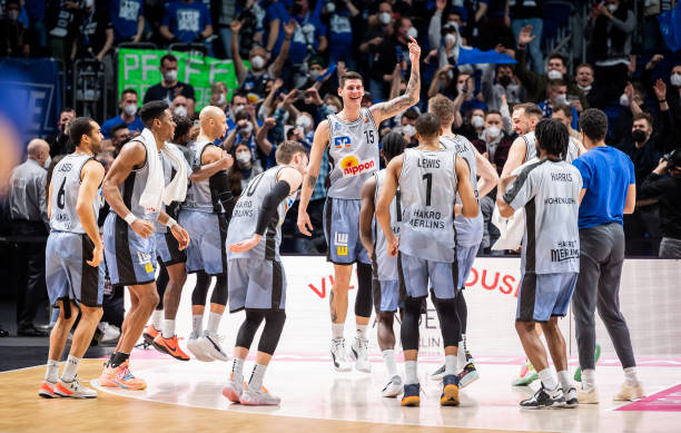 他极为重视 他极为重视