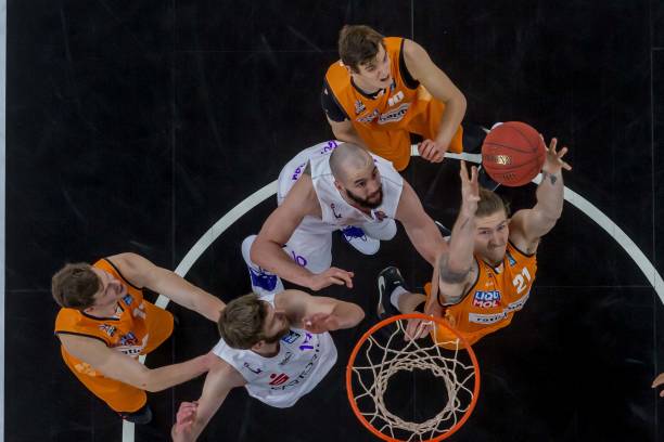 击的策略 击的策略