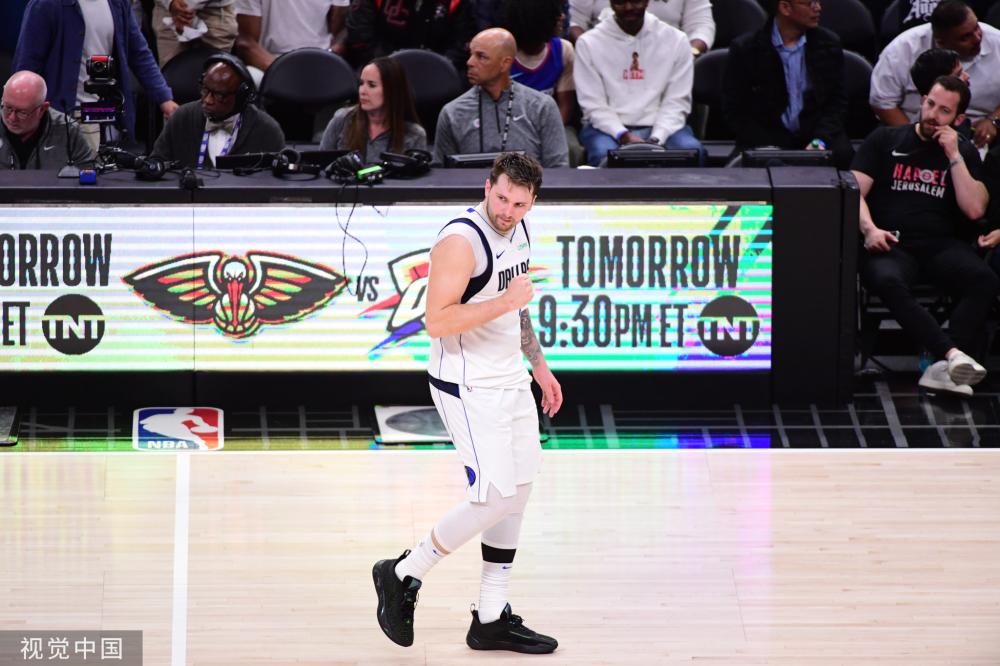 球，卢卡库独占男足国家队历史射手榜第六位.