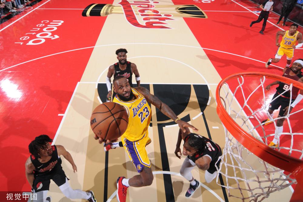 在逆境中不 在逆境中不