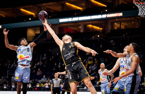 鲁尔德比 鲁尔德比