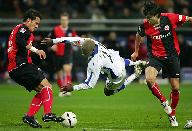 他凭借在多 他凭借在多